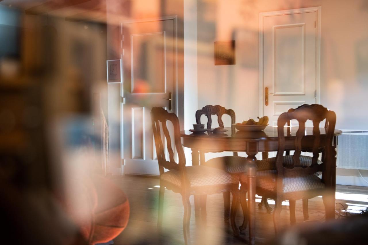 Pat A Touille Bed & Breakfast Treignac Bagian luar foto